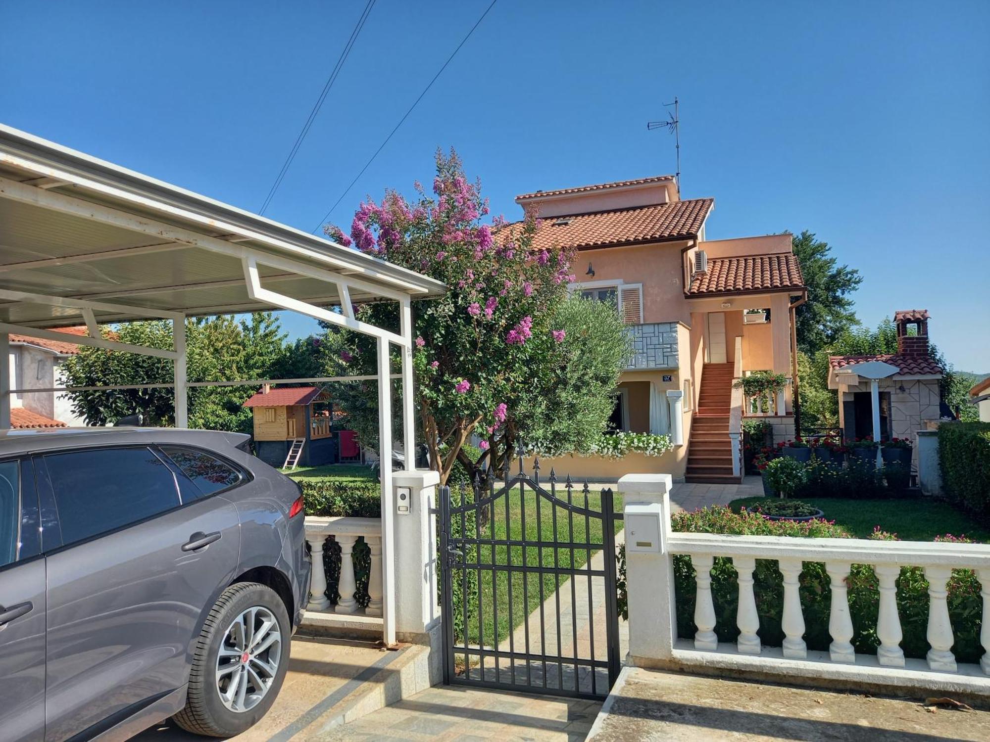 Apartment Vesna Porec Bagian luar foto