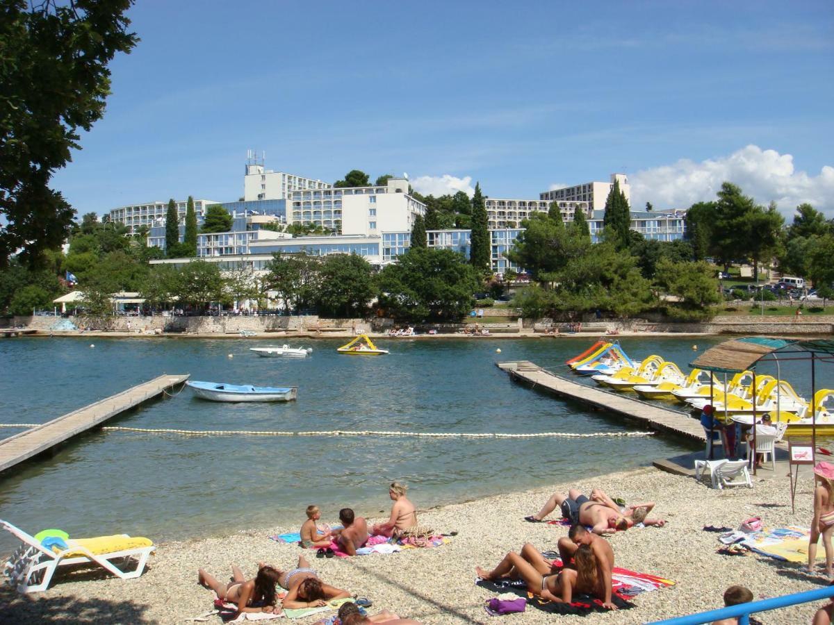 Apartment Vesna Porec Bagian luar foto