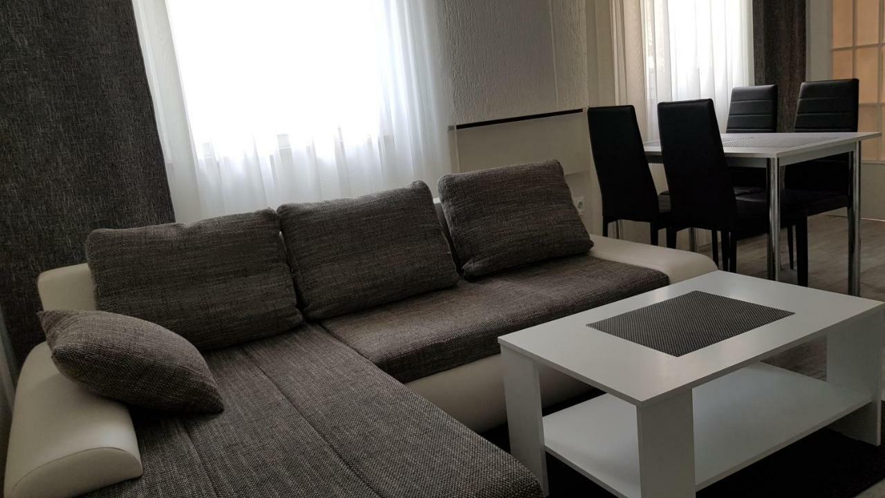 Apartment Vesna Porec Bagian luar foto