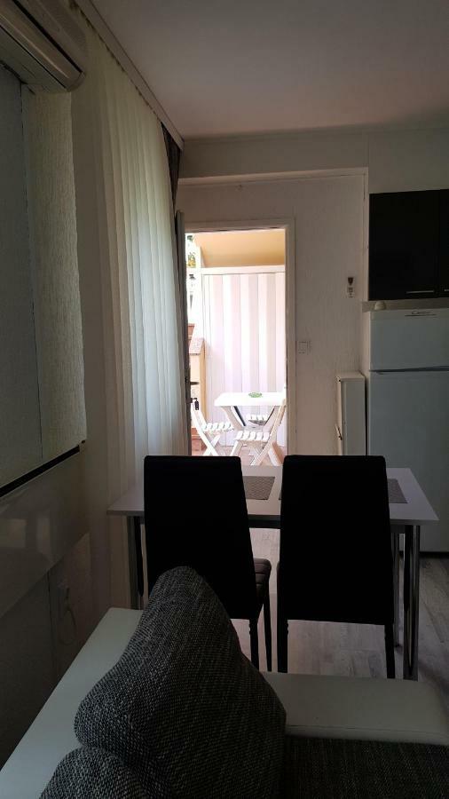 Apartment Vesna Porec Bagian luar foto